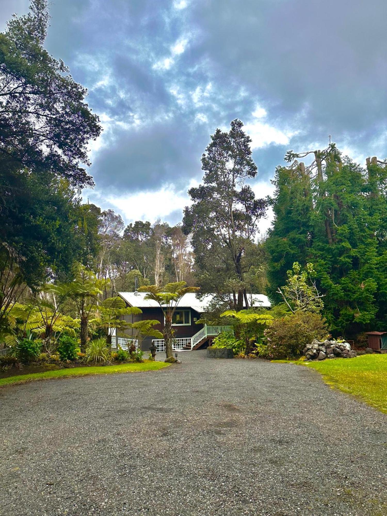 Volcano Hideaway Cabin As Seen On Hgtv エクステリア 写真